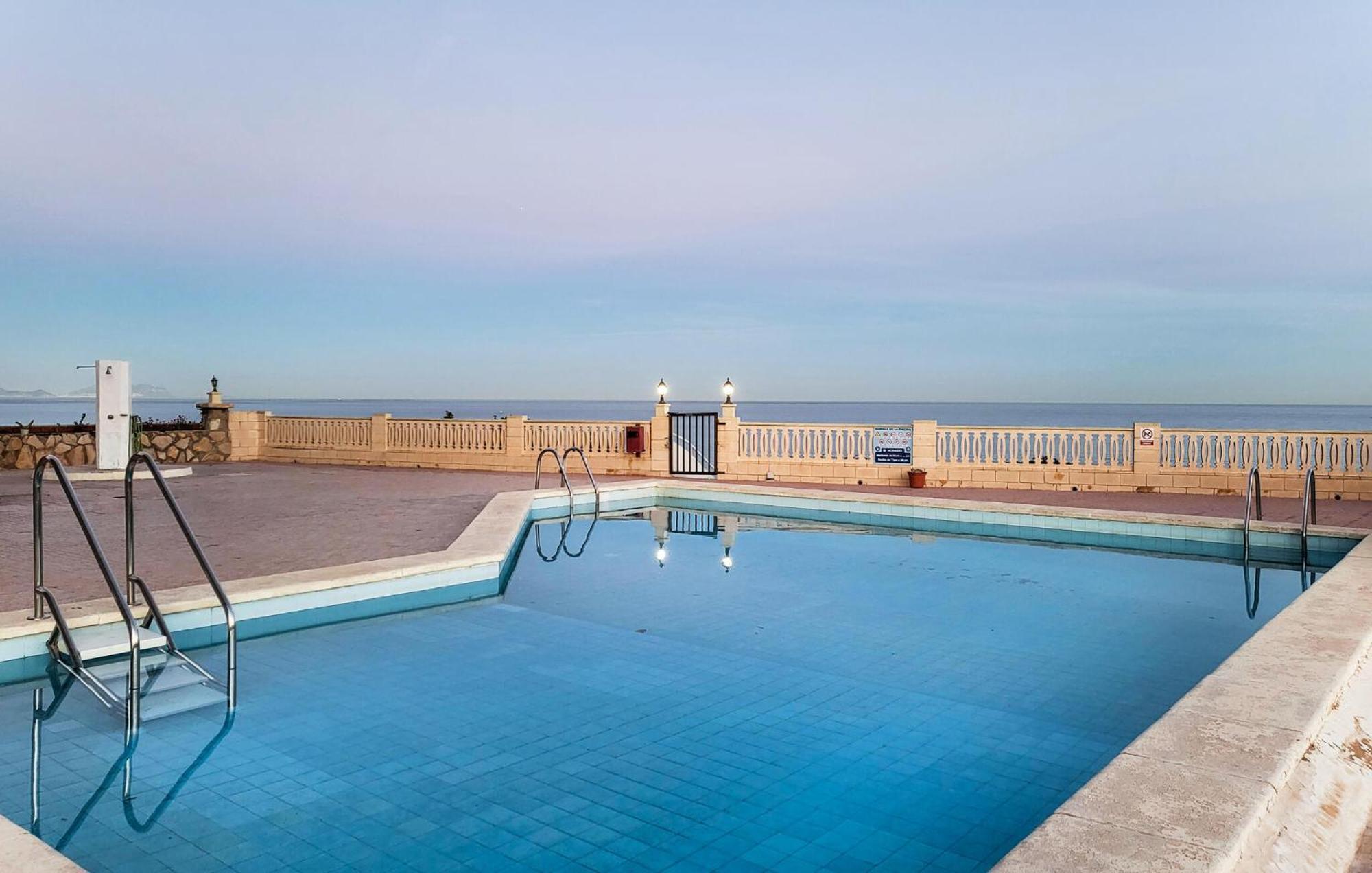 2 Bedroom Cozy Apartment In El Campello Εξωτερικό φωτογραφία