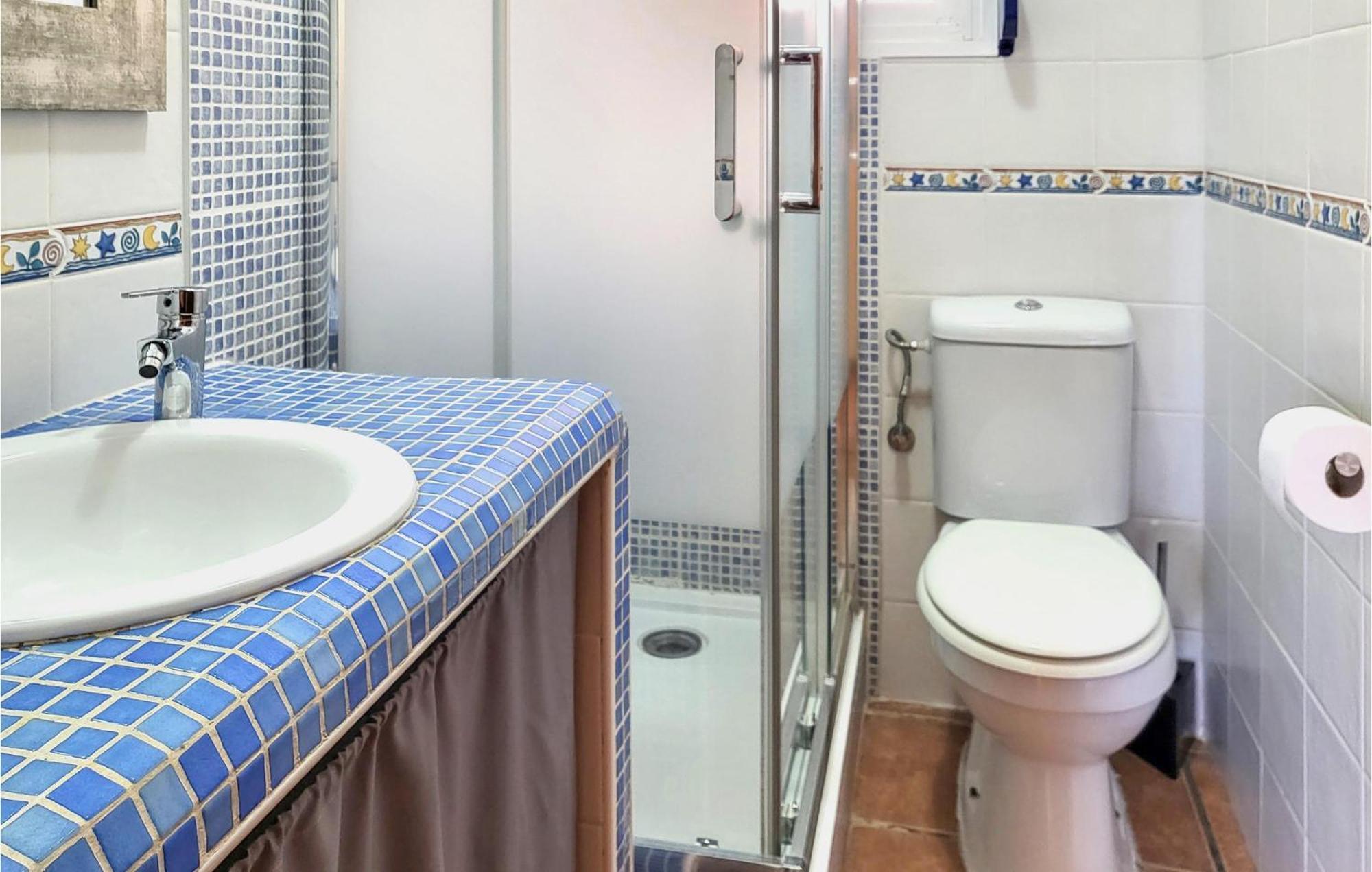 2 Bedroom Cozy Apartment In El Campello Εξωτερικό φωτογραφία